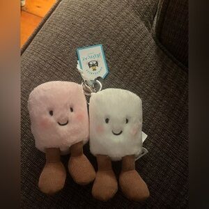 BNWT Jellycat Marshmallow Keychain